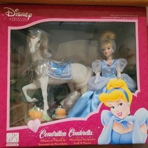 Disney Princess Cinderella keepsake doll& horse